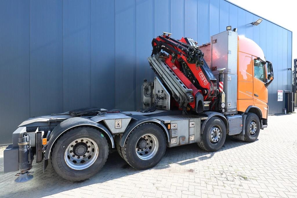 Volvo FH 500 8X2 Crane tractor with Fassi 545 with Jib Trækkere