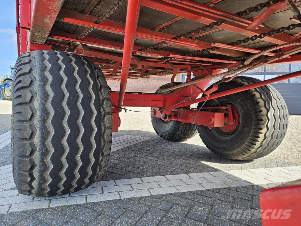 Kverneland TA 465 Taarup 465 met THM rotor Zelfrijdende veldhakselaars