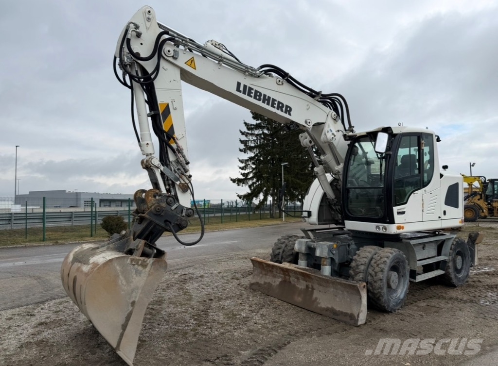 Liebherr A 918 Compact Hjulgrävare