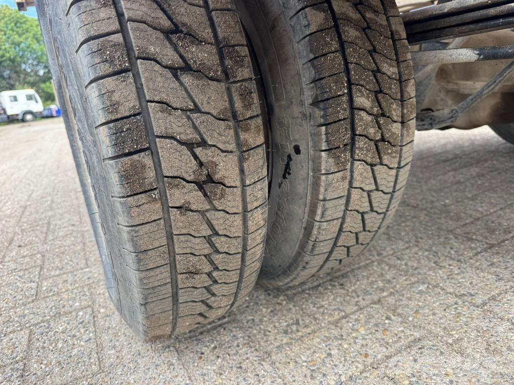 Mercedes-Benz Sprinter 515 **KIPPER-BENNE-TIPPER** شاحنات قلابة