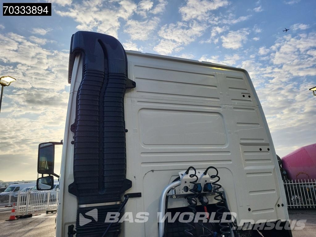 Volvo FM 450 4X2 PTO Alcoa's ACC VEB Vlačilci