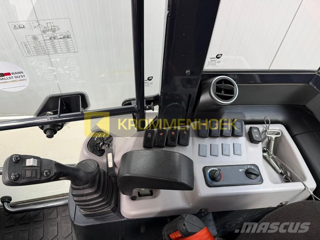 Kubota R 070 Rataslaadurid