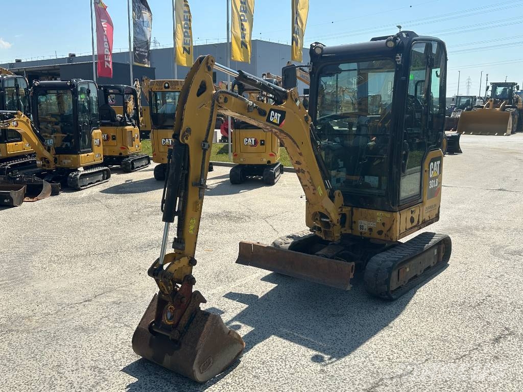 CAT 301.8 Mini ekskavatoriai < 7 t