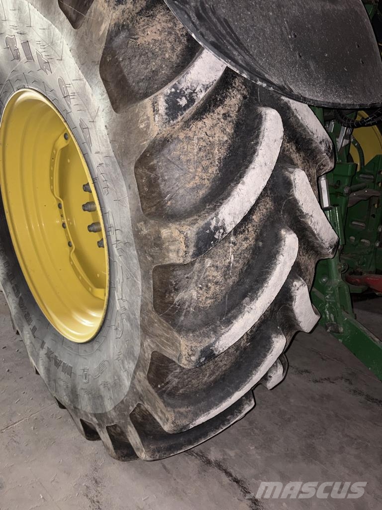 John Deere 6175R Premium Traktorit