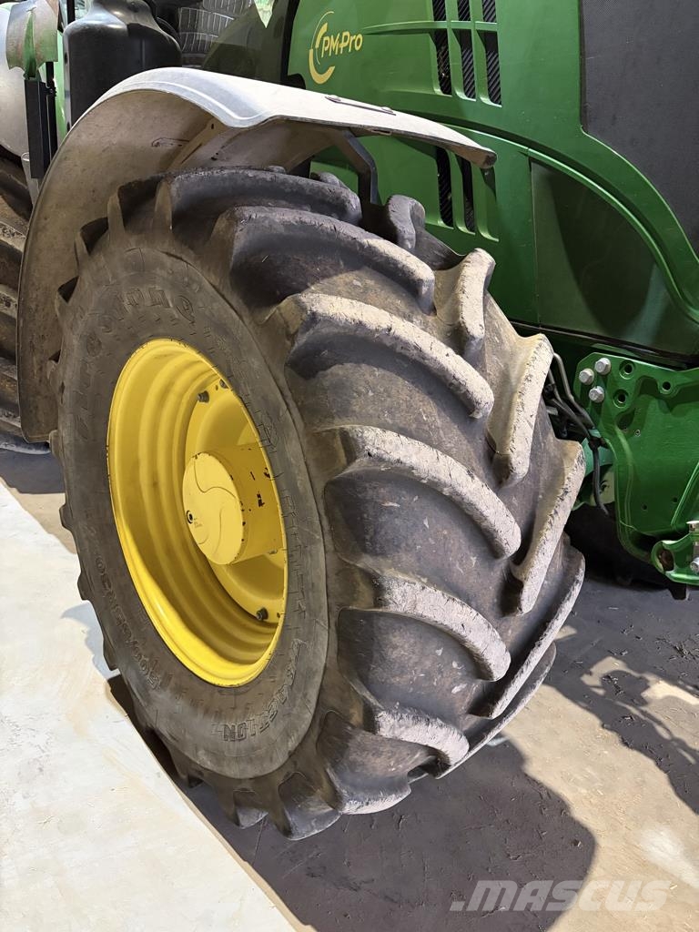 John Deere 6175R Premium Traktorit