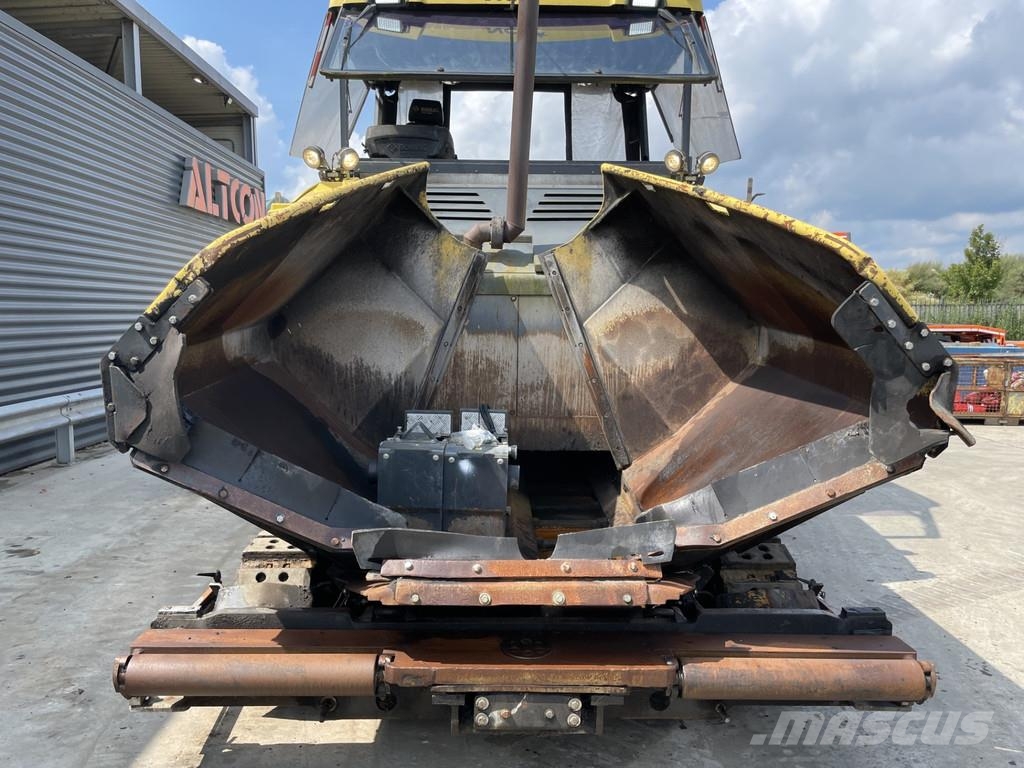 Bomag BF 700 C-2 Asfaltsläggningsmaskiner