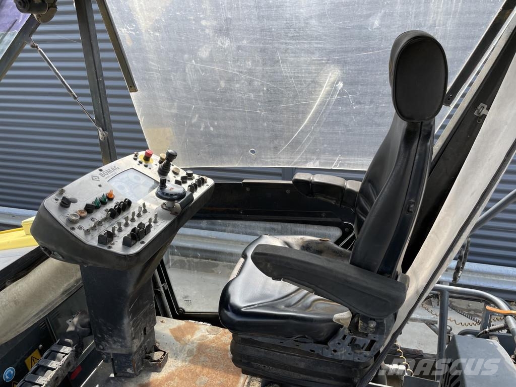 Bomag BF 700 C-2 Asfaltsläggningsmaskiner