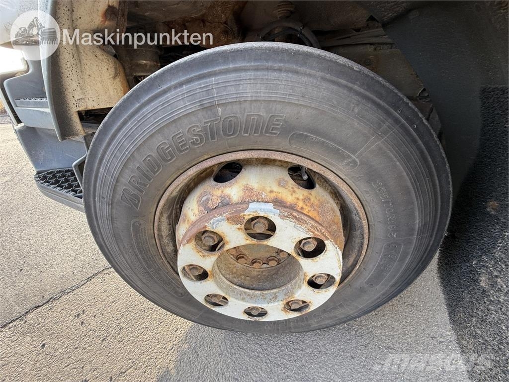 Volvo FL-280 4*2 Umpikorikuorma-autot
