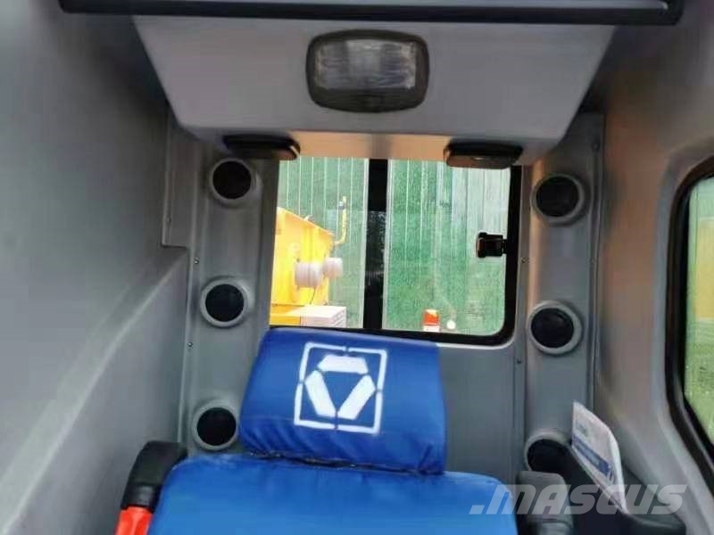 XCMG QY50KC Mobiilinosturit