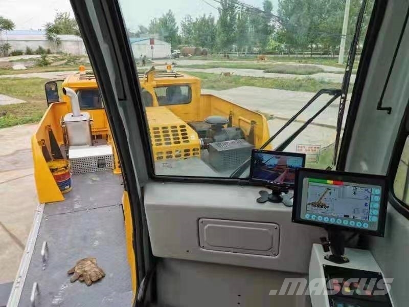 XCMG QY50KC Mobiilinosturit