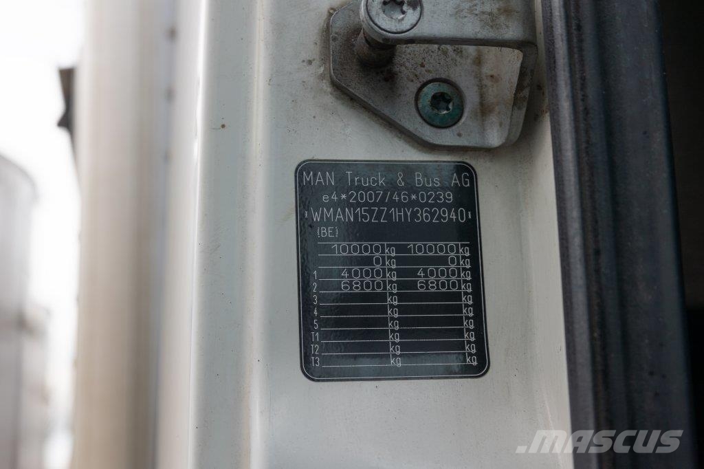 MAN TGL 10.180 BL 탑차 트럭