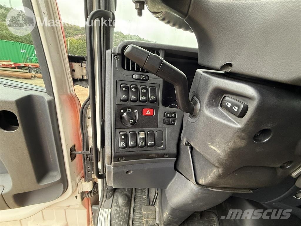 Scania R450LB8X2*6HNB Camiones grúa