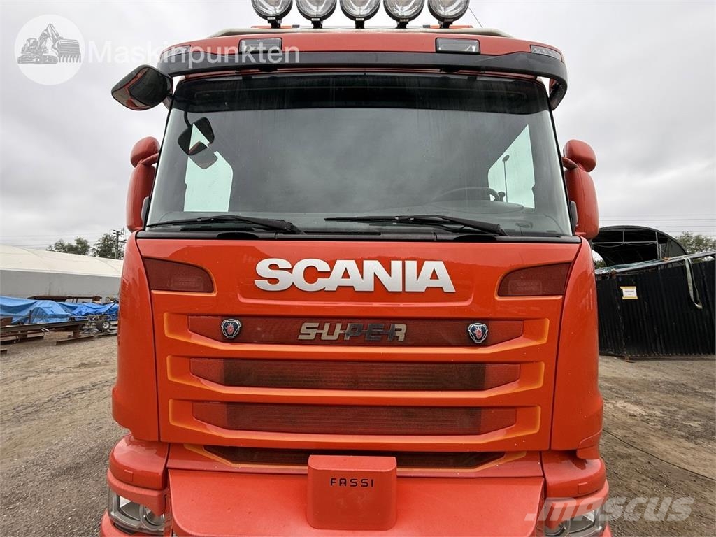 Scania R450LB8X2*6HNB Camiones grúa