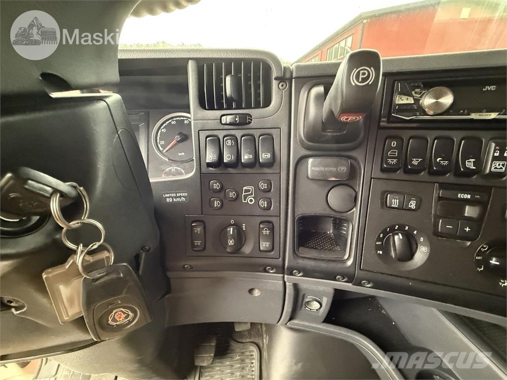 Scania R450LB8X2*6HNB Camiones grúa
