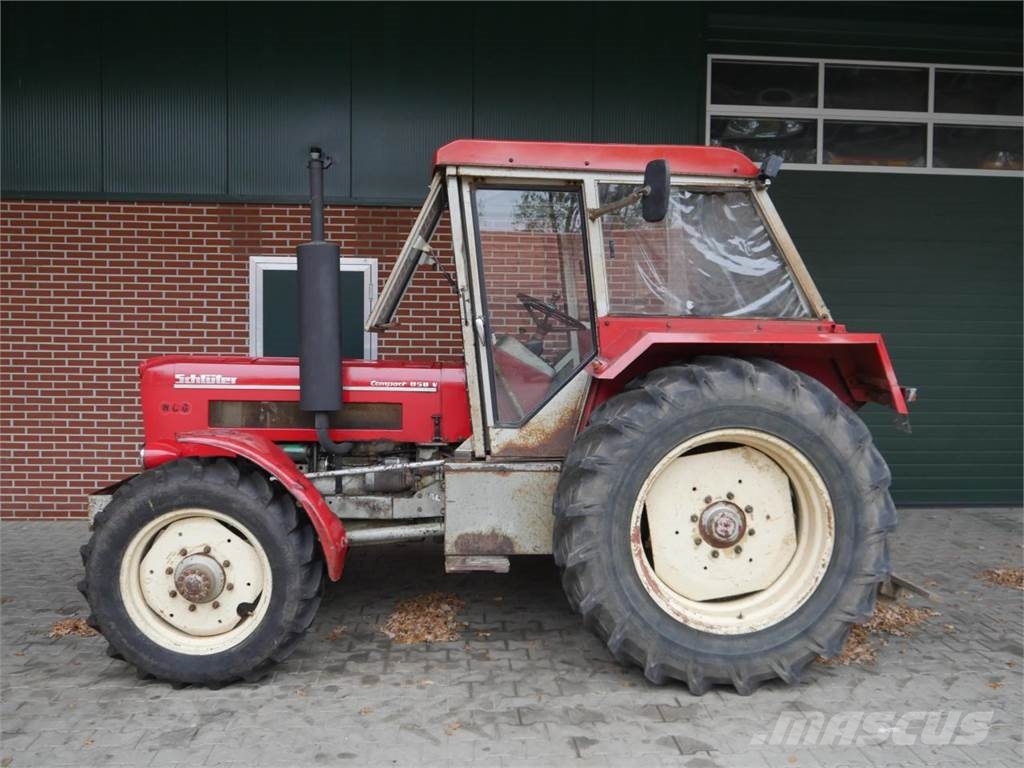 Schlüter Compact 850 V Tractores