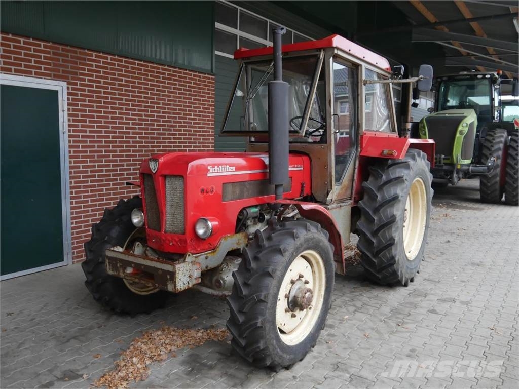 Schlüter Compact 850 V Tractores