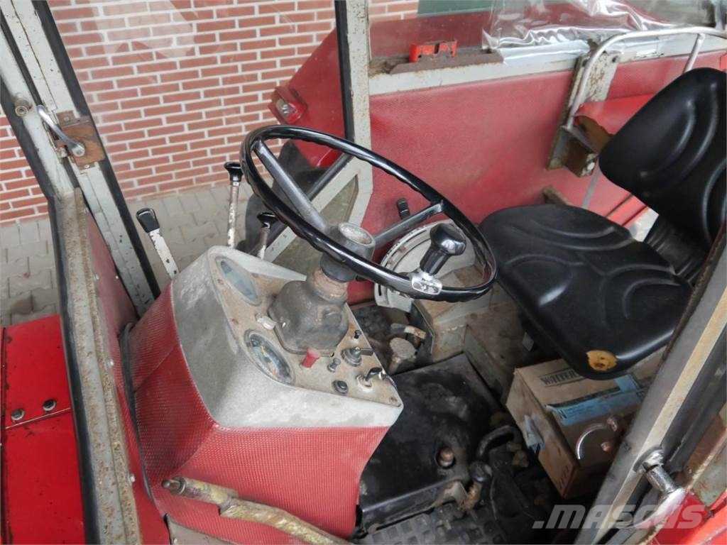 Schlüter Compact 850 V Tractores