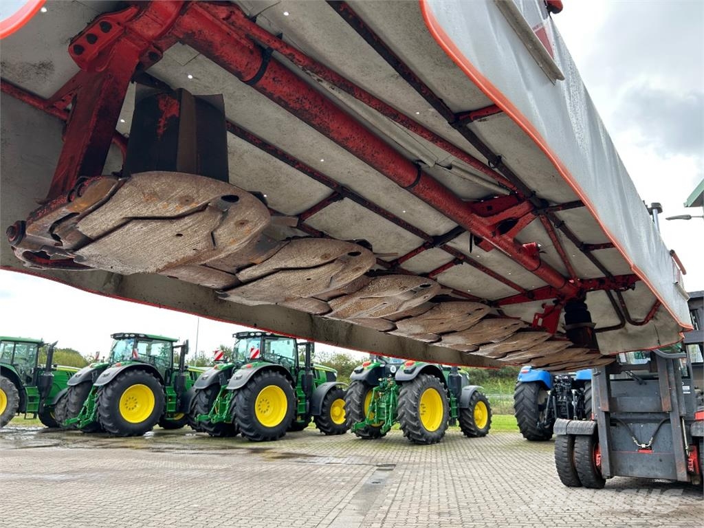 Kuhn GMD 4411 FF Slåtterkrossar