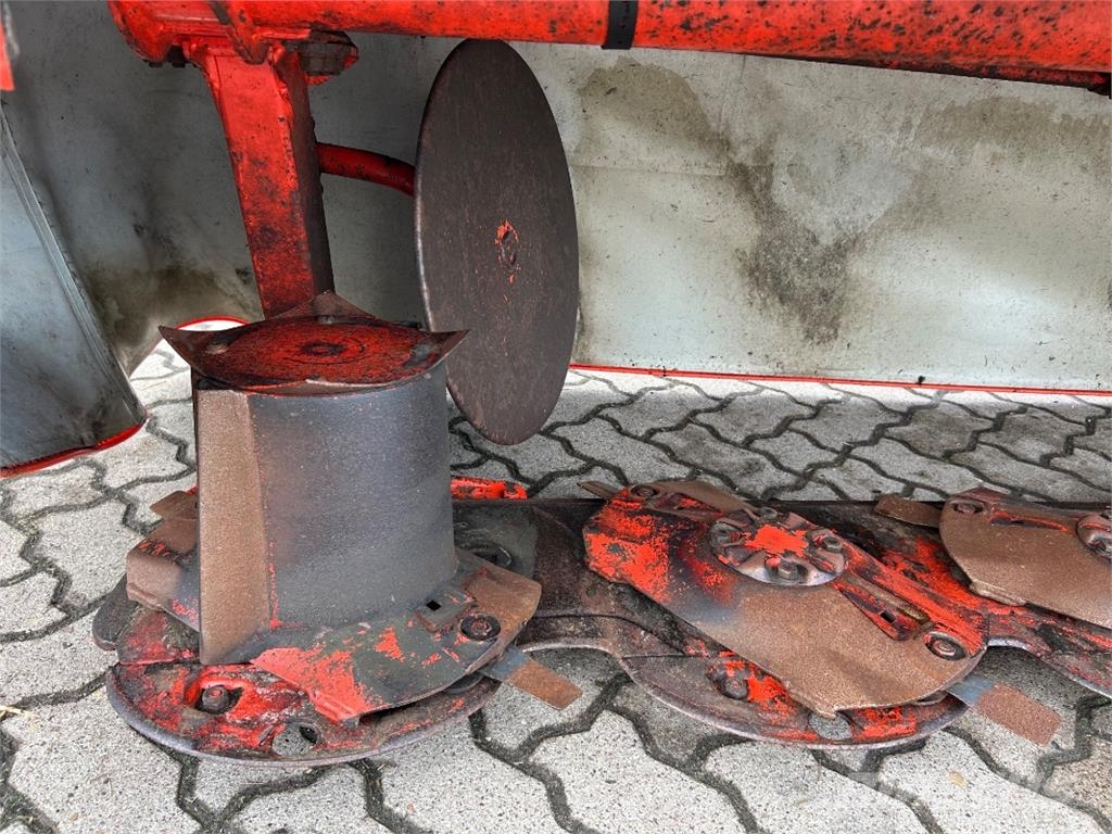 Kuhn GMD 4411 FF Slåtterkrossar