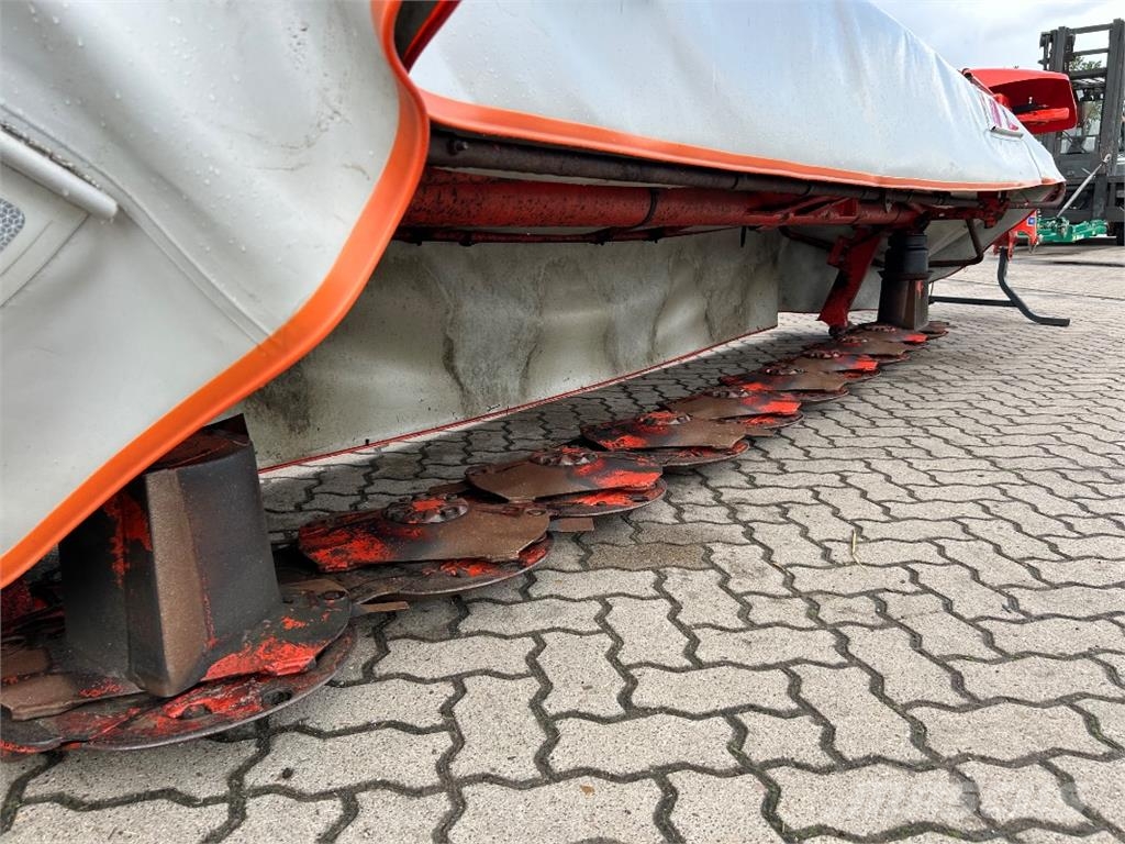 Kuhn GMD 4411 FF Slåtterkrossar