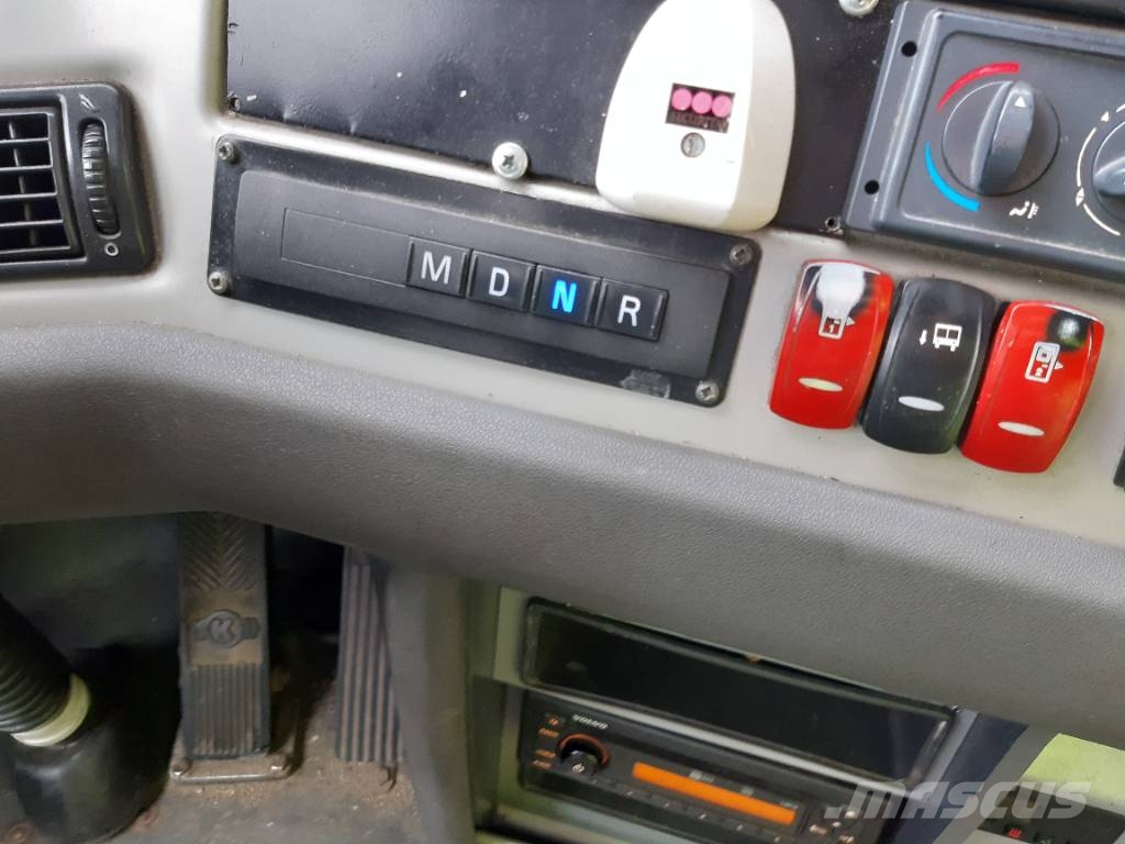 Volvo 9700S B11R 6x2 ( 7666) 1 bus Autocarros intercidades