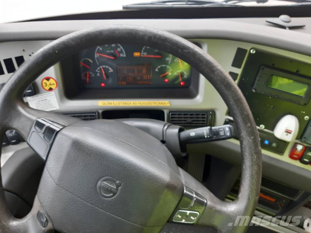 Volvo 9700S B11R 6x2 ( 7666) 1 bus Autocarros intercidades