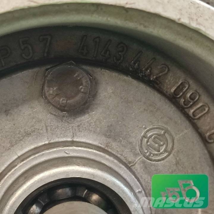 John Deere PowerQuad Gearbox Housing AL227932 L222287 6175M Převodovka