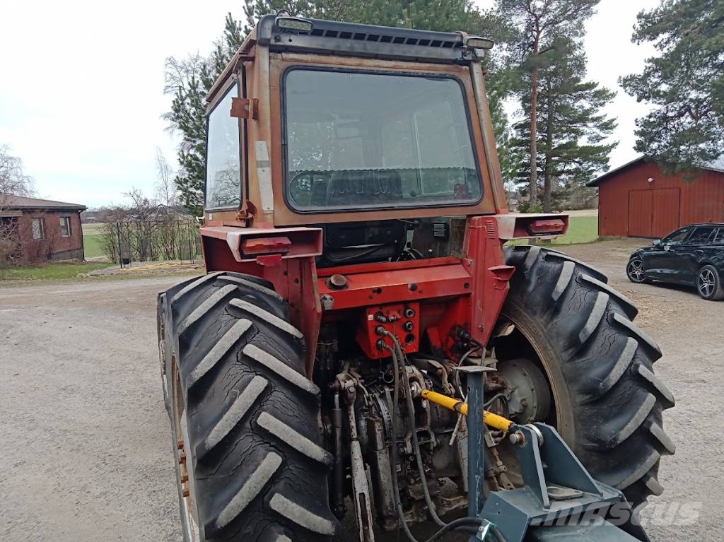 Massey Ferguson 590 4X4 Traktori