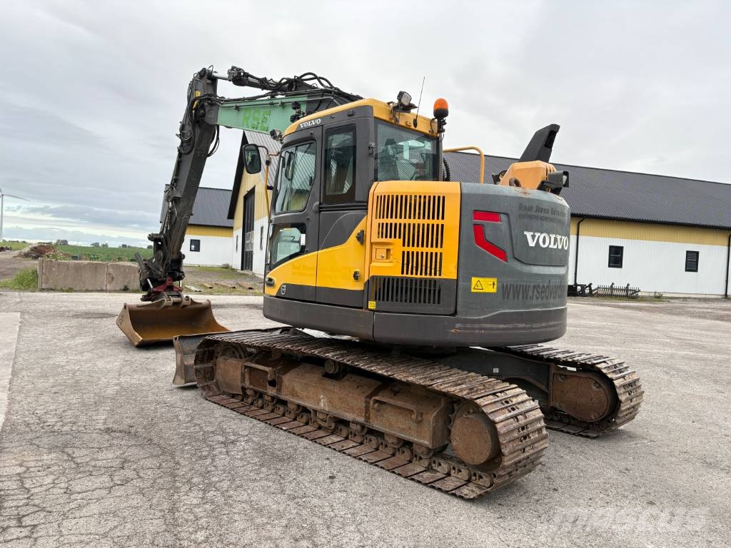 Volvo ECR145DL grävmaskin, rototilt, c-smörj Bandgrävare