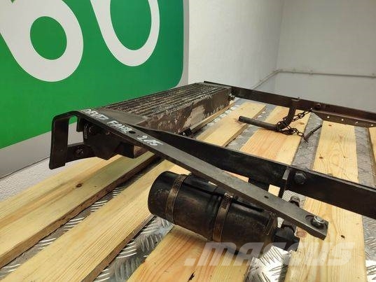 Deutz-Fahr Agrotron 215 oil cooler Radiadores máquinas agrícolas