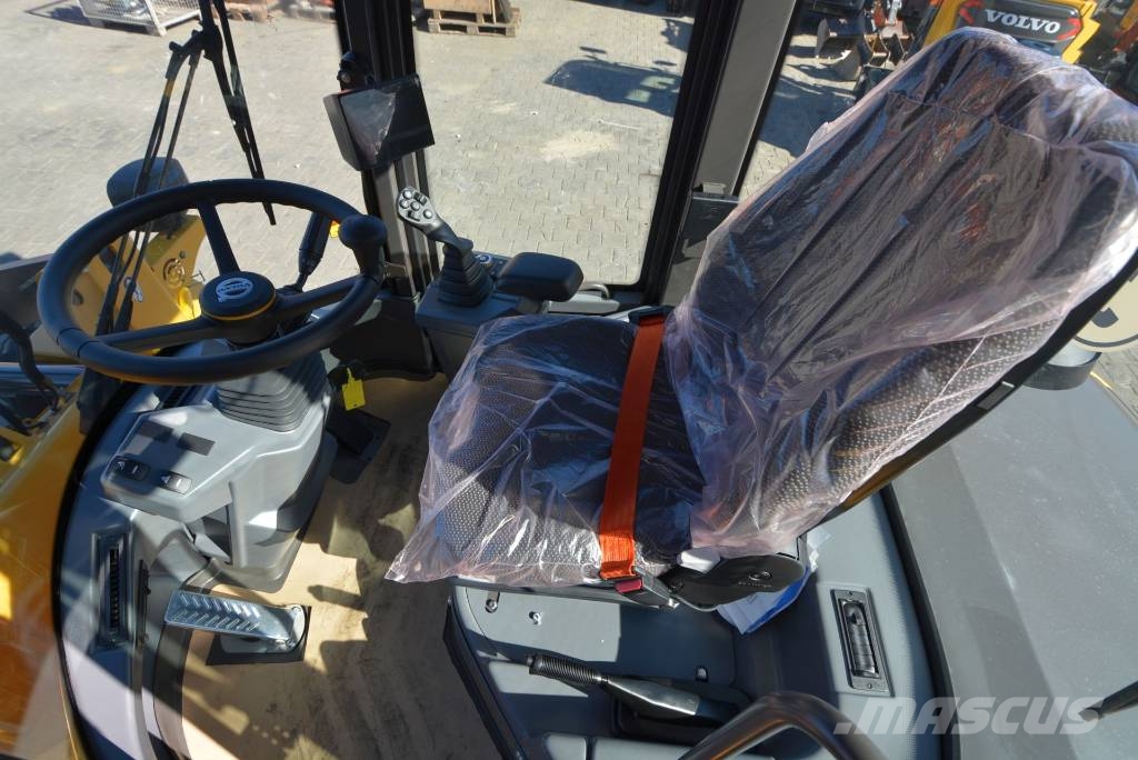 Volvo L 35 HS Speeder 30 kmh Iekrāvēji uz riteņiem