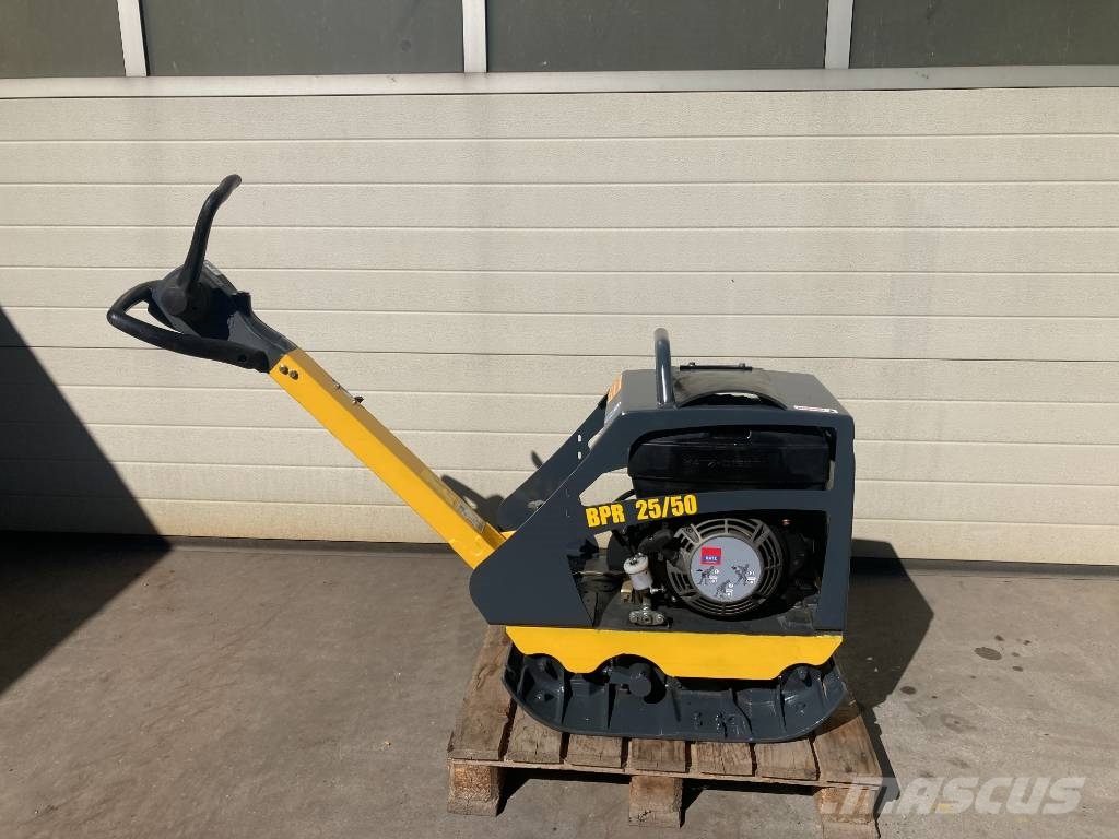 Bomag BPR 25/50 Επίπεδοι κόπανοι