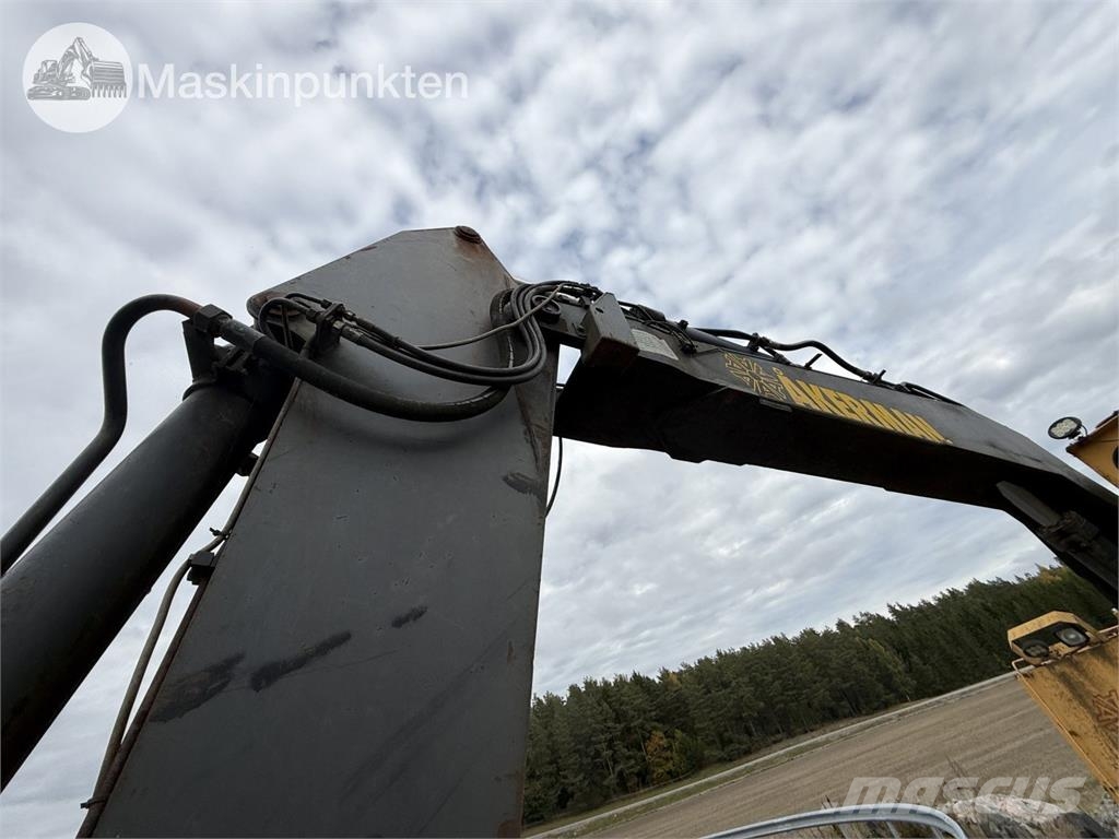 Åkerman Hm7c Hjulgrävare