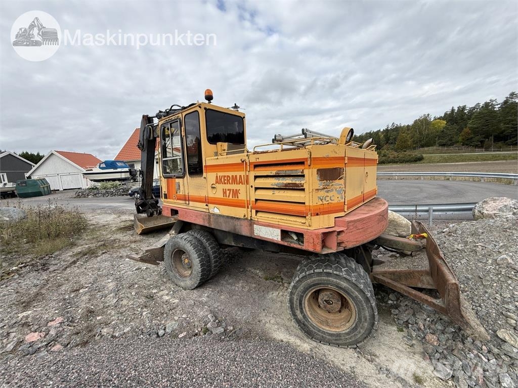 Åkerman Hm7c Hjulgrävare