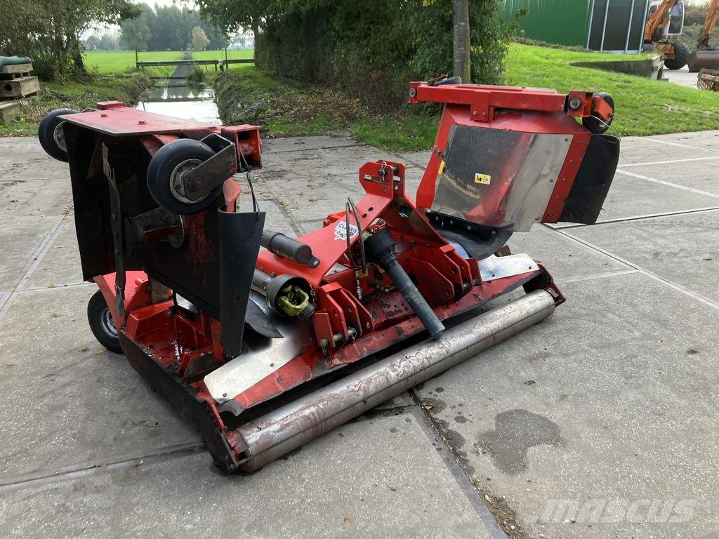 Trimax Stealth S340 ruwterrein maaier جزازات