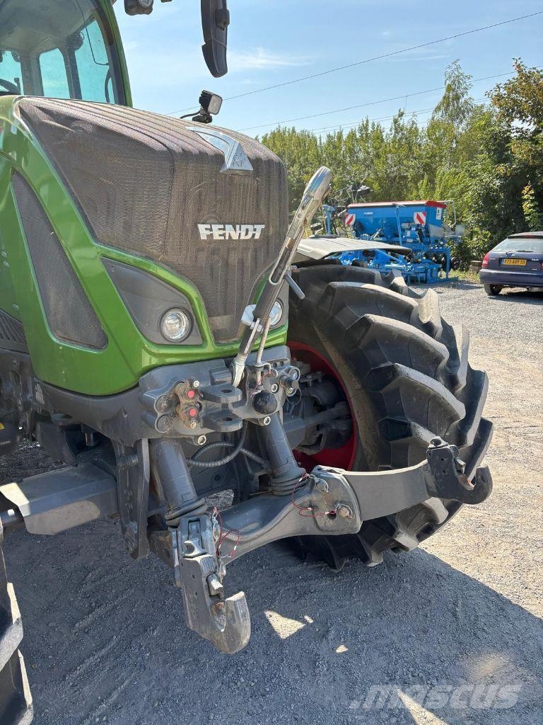 Fendt 722 VARIO POWER + Трактори