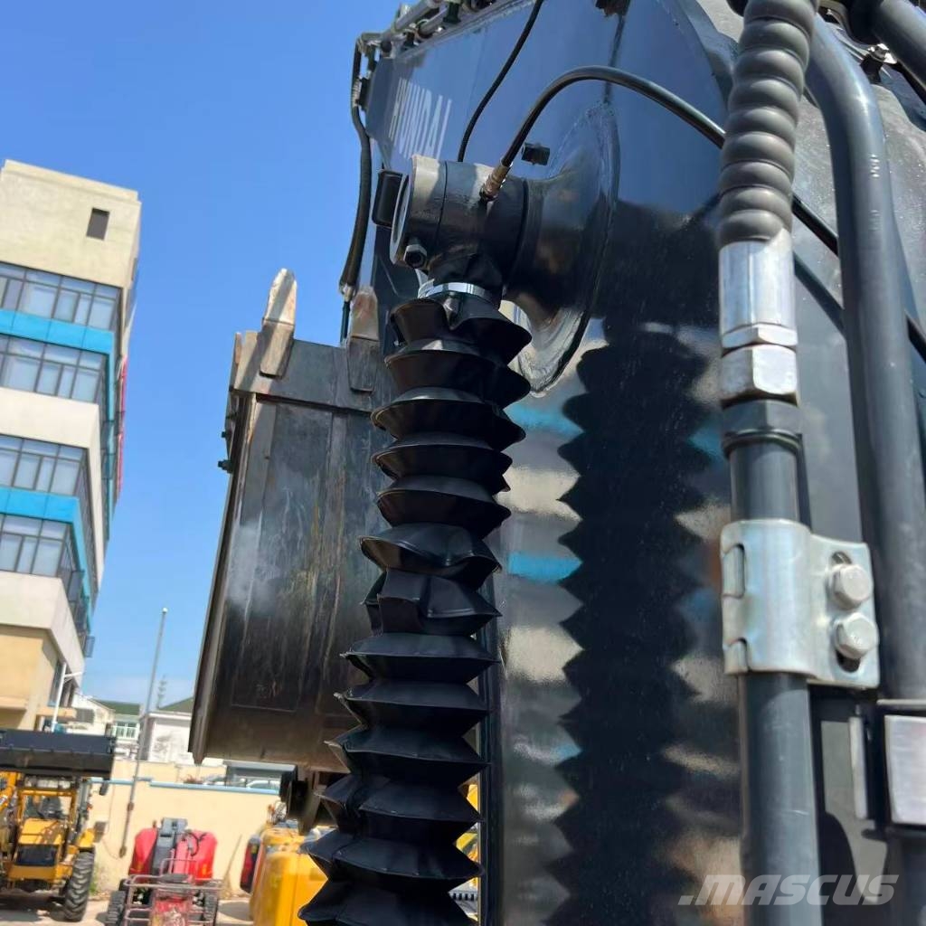Hyundai R220LC-9S Midi-gravemaskiner 7t - 12t