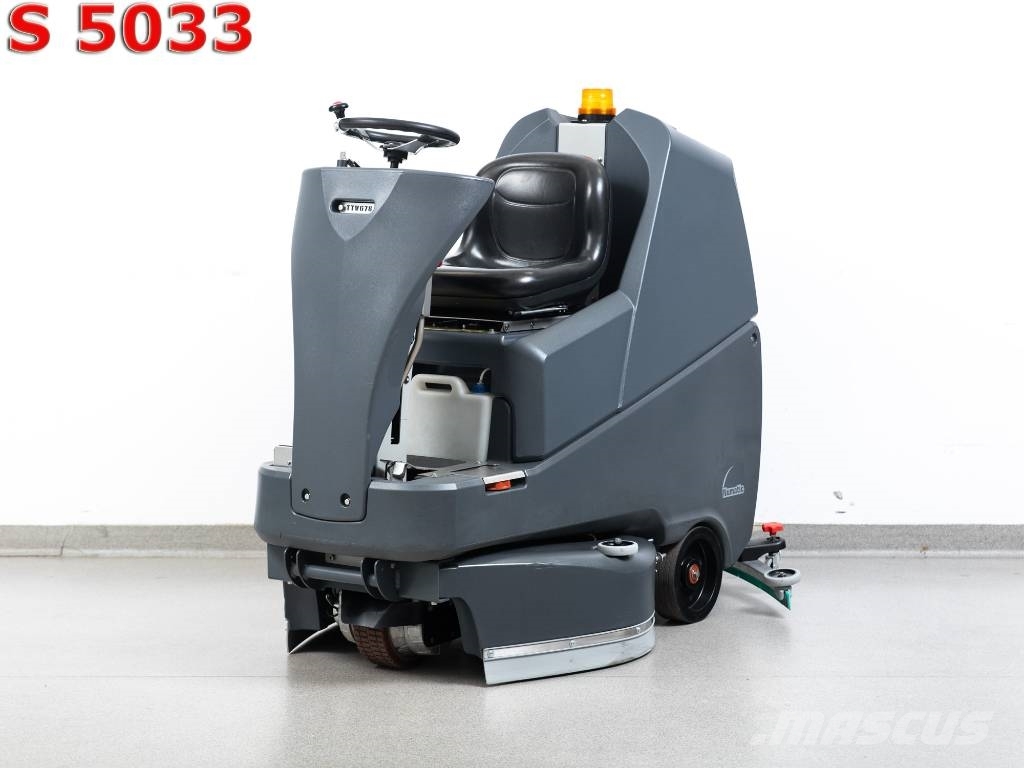  Numatic TTV 678G/400T Ø850mm NEW BATTERIES Podlahové mycí stroje