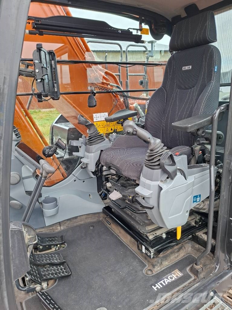 Hitachi ZX 250 LC-7 Escavadeiras de esteiras