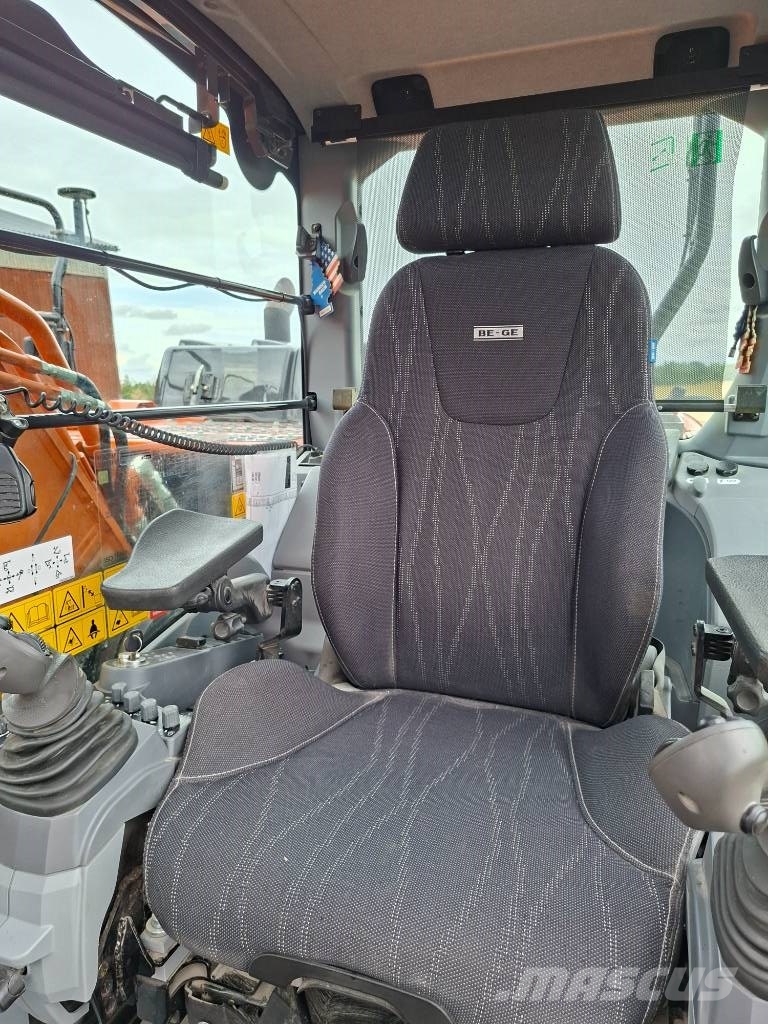 Hitachi ZX 250 LC-7 Escavadeiras de esteiras