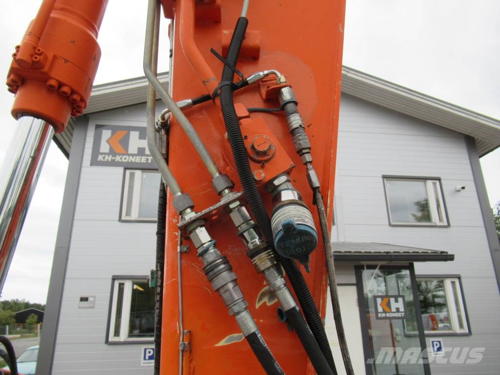 Hitachi ZX 135 US-3 Koparki gąsienicowe