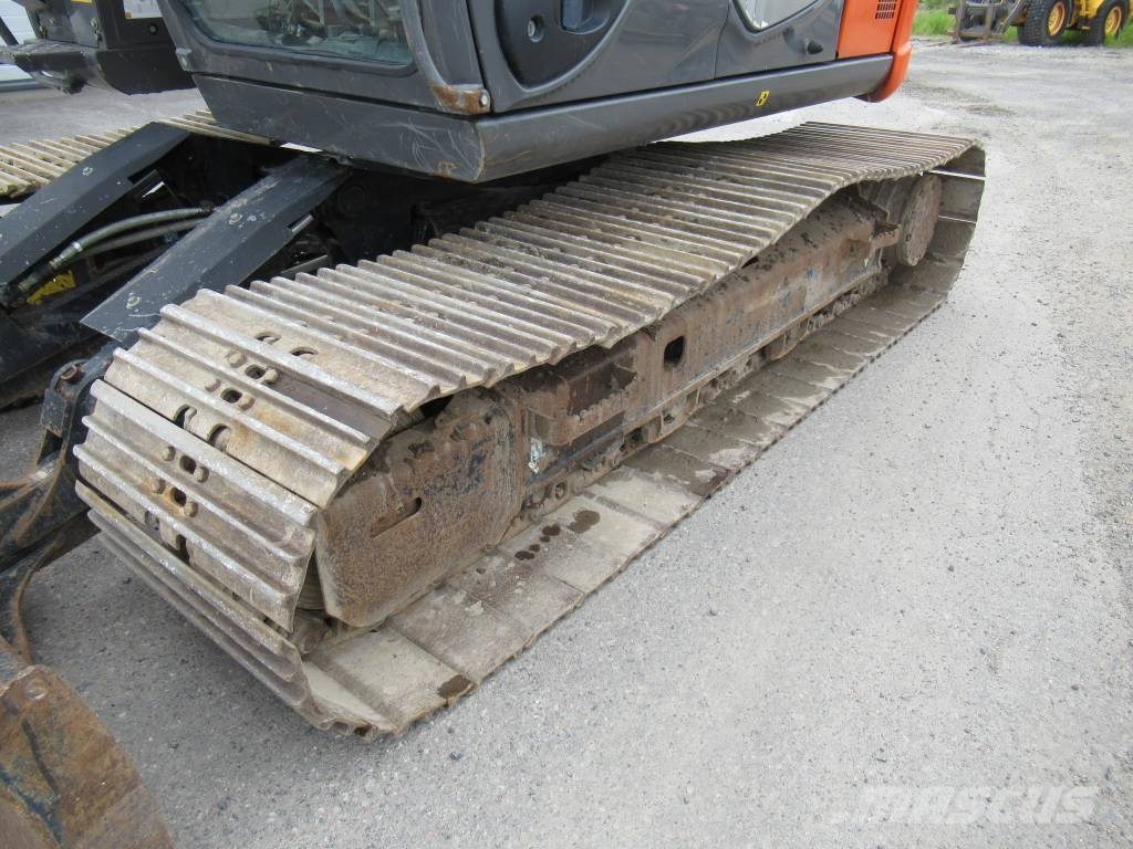 Hitachi ZX 135 US-3 Koparki gąsienicowe