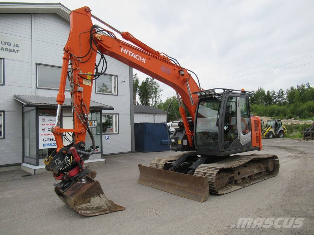 Hitachi ZX 135 US-3 Koparki gąsienicowe