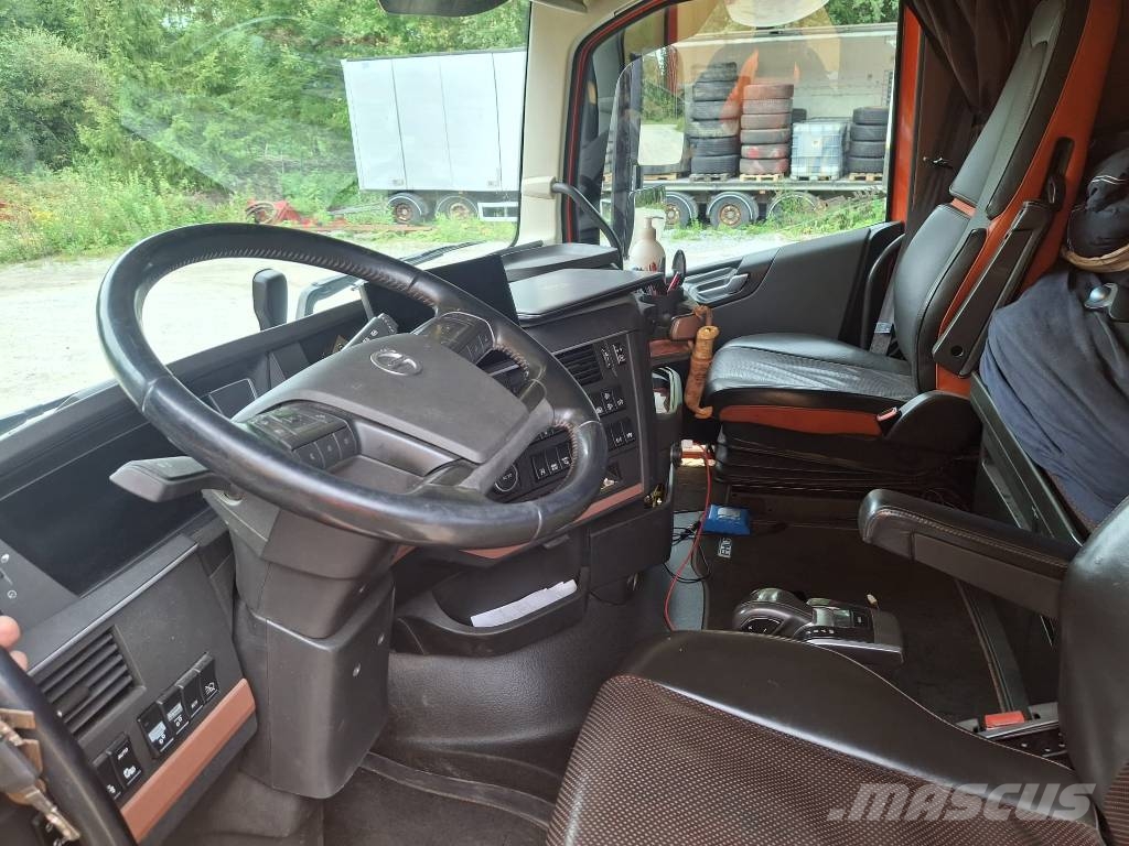 Volvo Fh 16 + Palfinger Epsilon TL 104 TECCAP Tømmerbiler