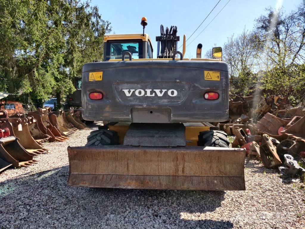 Volvo EW 140 C Колісні екскаватори