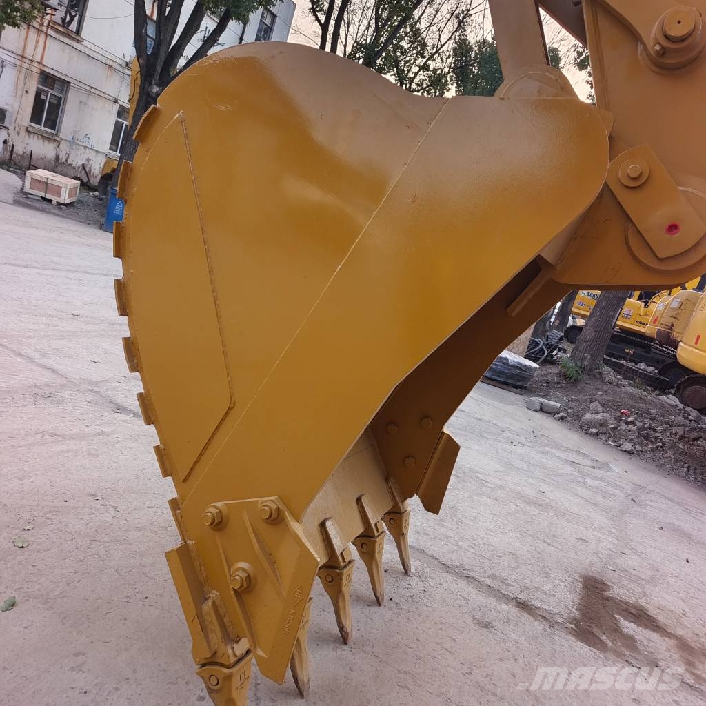 CAT 336D2L 3000 units excavators in stock Crawler excavators