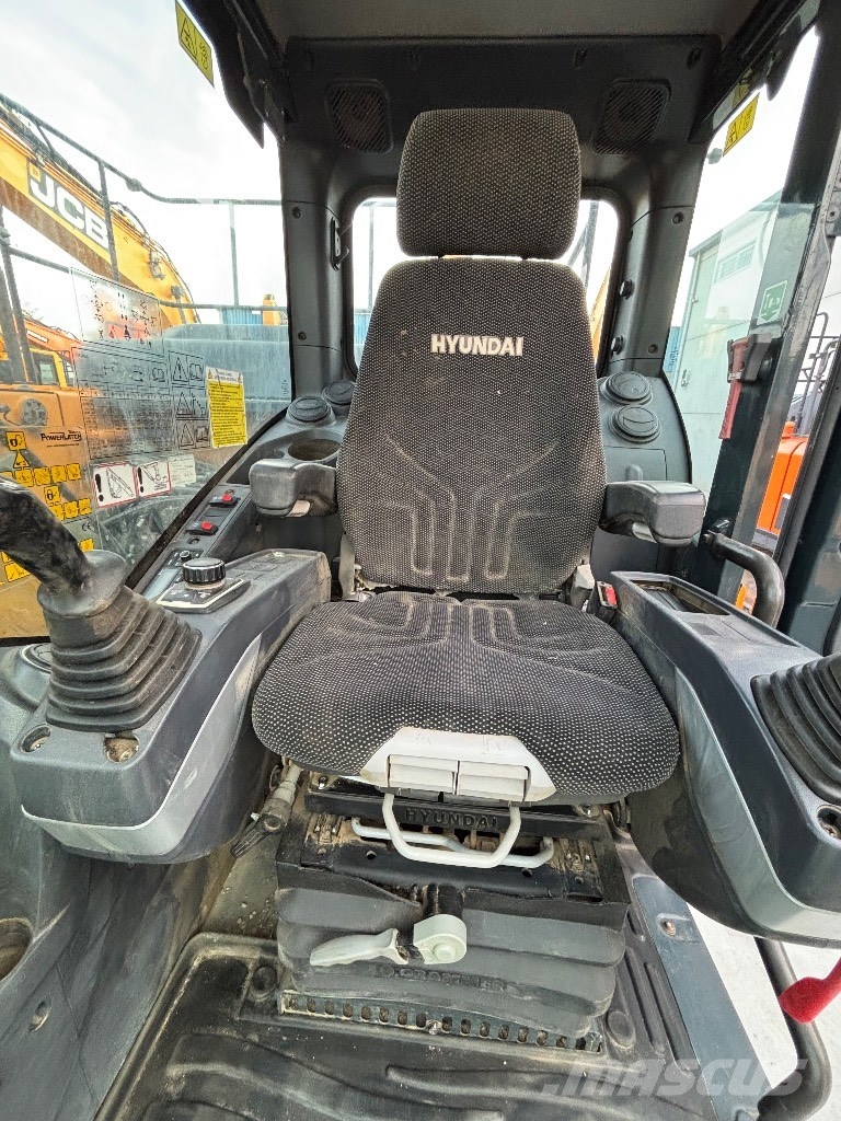 Hyundai HX140 LC Escavatori cingolati