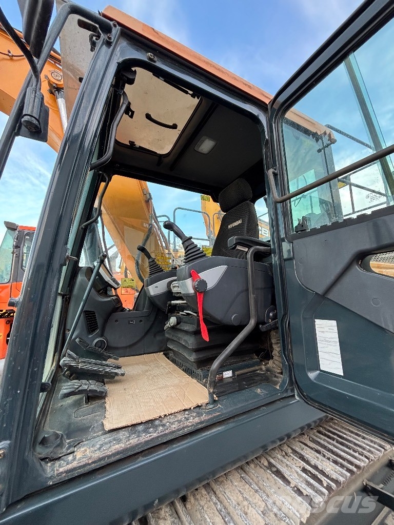 Hyundai HX140 LC Escavatori cingolati