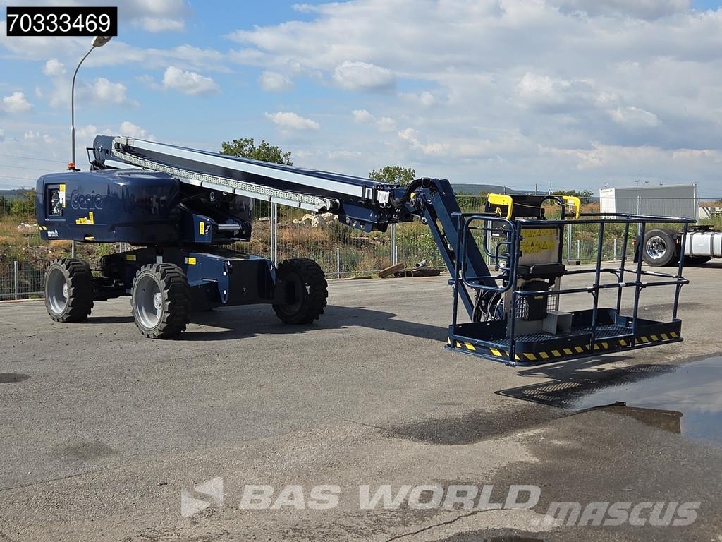 Genie S-65 XC Andre personløftere og plattformer