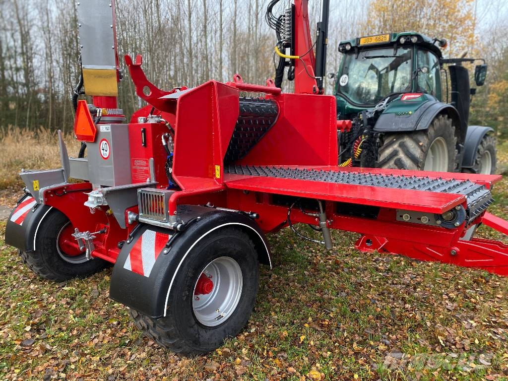 Maxim 620 - SKLADEM červenec/srpen 2026 Holzhäcksler